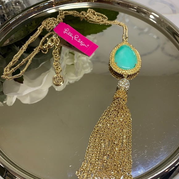 🌺Lilly Pulitzer Sea Urchin Necklace